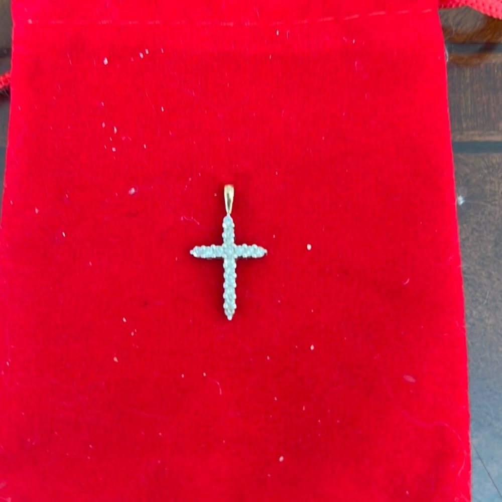 Tiny diamond cross